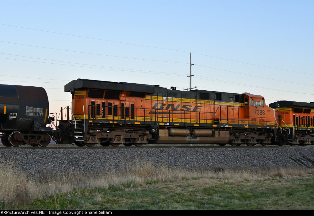 BNSF 7388 Roster shot.